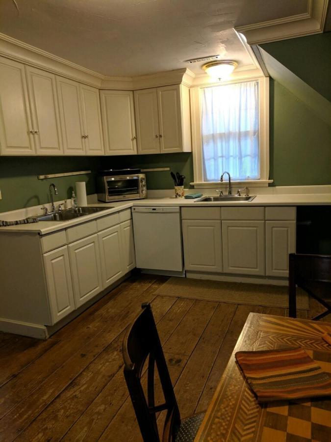 Niagara Mansion Carriage Suite Lewiston Exterior photo